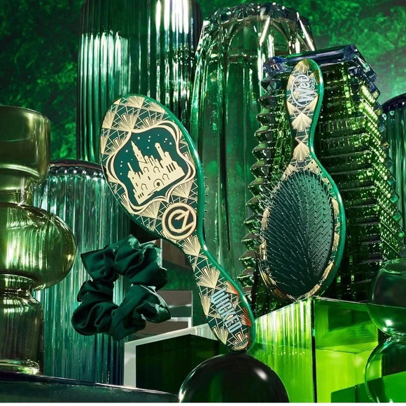 BUFFLE FOR BIRD MOM Wicked Wet Brush and Scrunchie set NIB - Picture 3 of 7